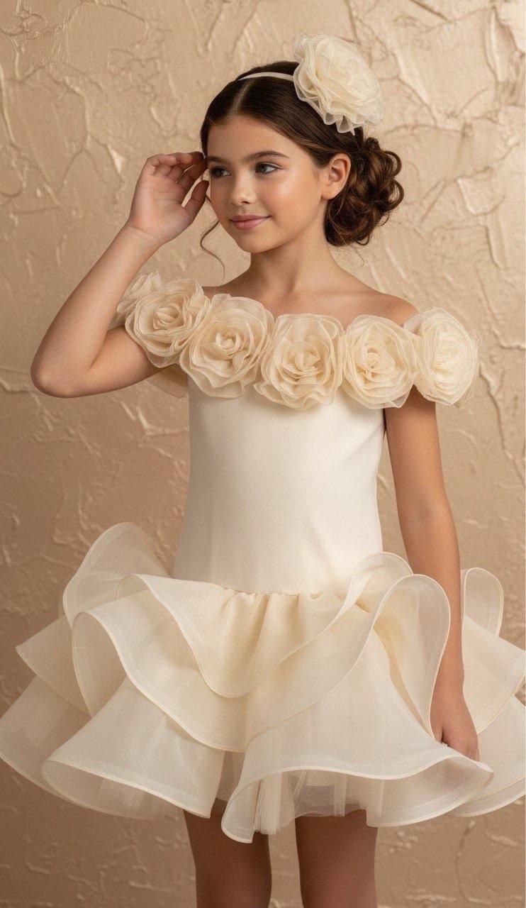 Robe Princesse à Fleurs – Élégance Romantique